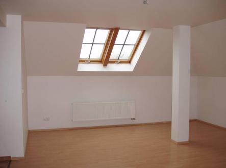 Pronájem bytu, 2+kk, 84 m²