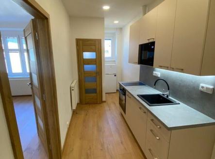 Pronájem bytu, 2+kk, 40 m² obrázek