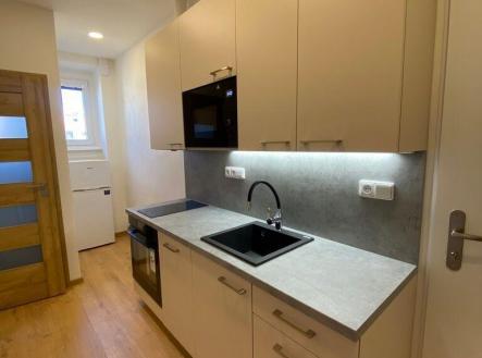 Pronájem bytu, 2+kk, 40 m²