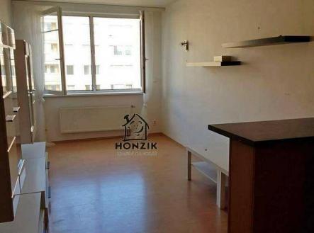 Pronájem bytu, 1+kk, 27 m²