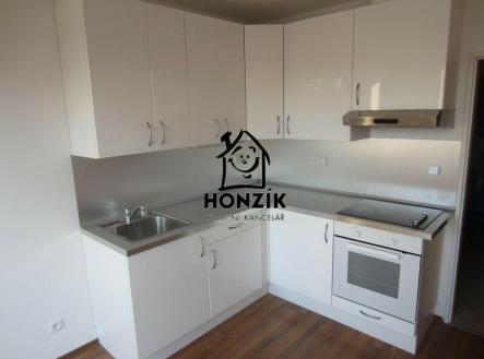 Pronájem bytu, 2+1, 50 m²