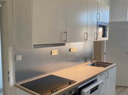 Pronájem bytu, 1+1, 50 m²