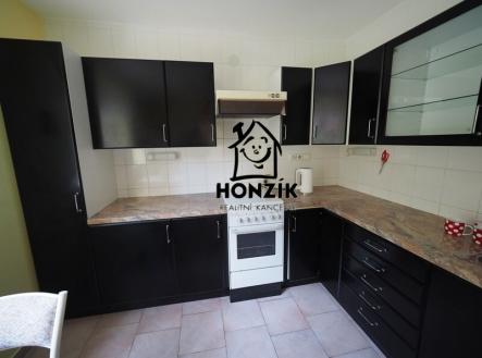 Prodej - dům/vila, 324 m²