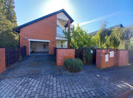 Prodej domu/vily, 324 m²