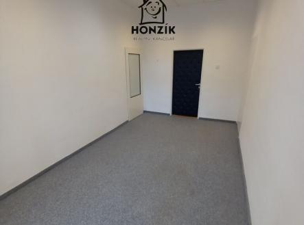 Pronájem kanceláře, 15 m²