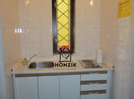 Pronájem kanceláře, 15 m²