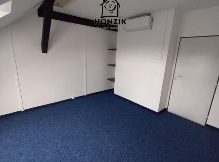 Pronájem kanceláře, 19 m²