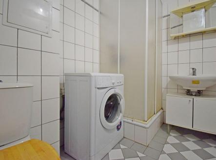Pronájem bytu, 1+kk, 35 m²