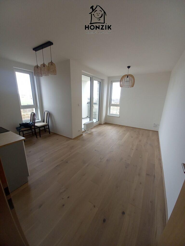 Byt 1+kk/L, Praha 6 Ruzyně, ul. Stočesova