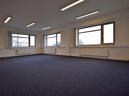 Pronájem kanceláře, 55 m²