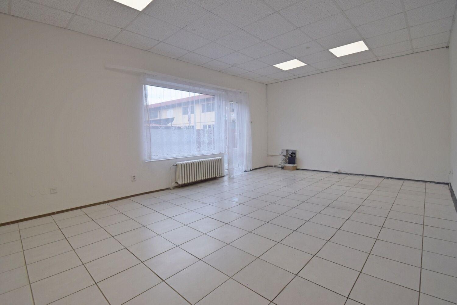 Kancelářské prostory 60 m2, Praha 5 - Radotín