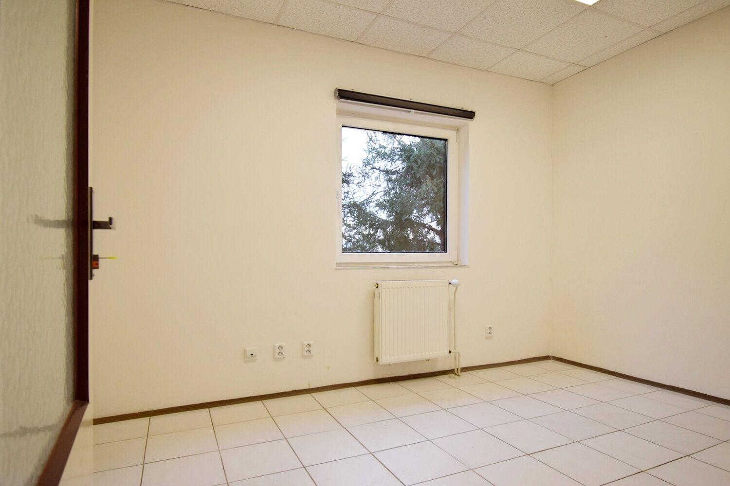 Kancelářské prostory 60 m2, Praha 5 - Radotín