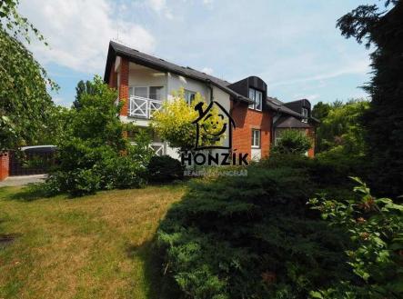 Prodej domu/vily, 324 m²