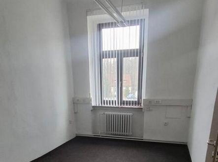 Pronájem kanceláře, 64 m²