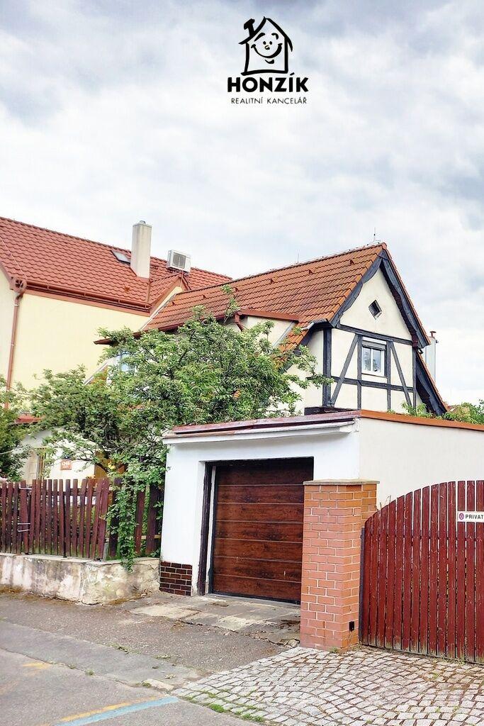 RD s užitnou plochou 160 m2, pozemkem 376 m2, P9 Žižkov, ul. V Bezpečí