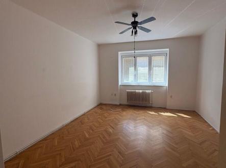 Prodej bytu, 2+1, 74 m²