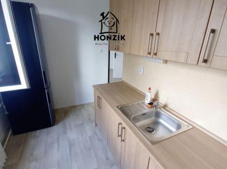 Pronájem bytu, 2+1, 51 m²