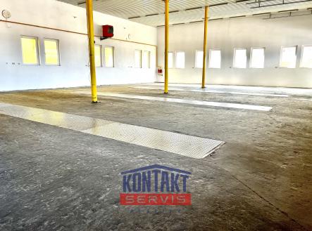 Pronájem komerčního objektu, sklad, 1 013 m²