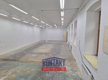 Pronájem obchodní prostor, 177 m²