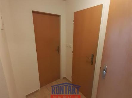 Pronájem bytu, 2+kk, 38 m²