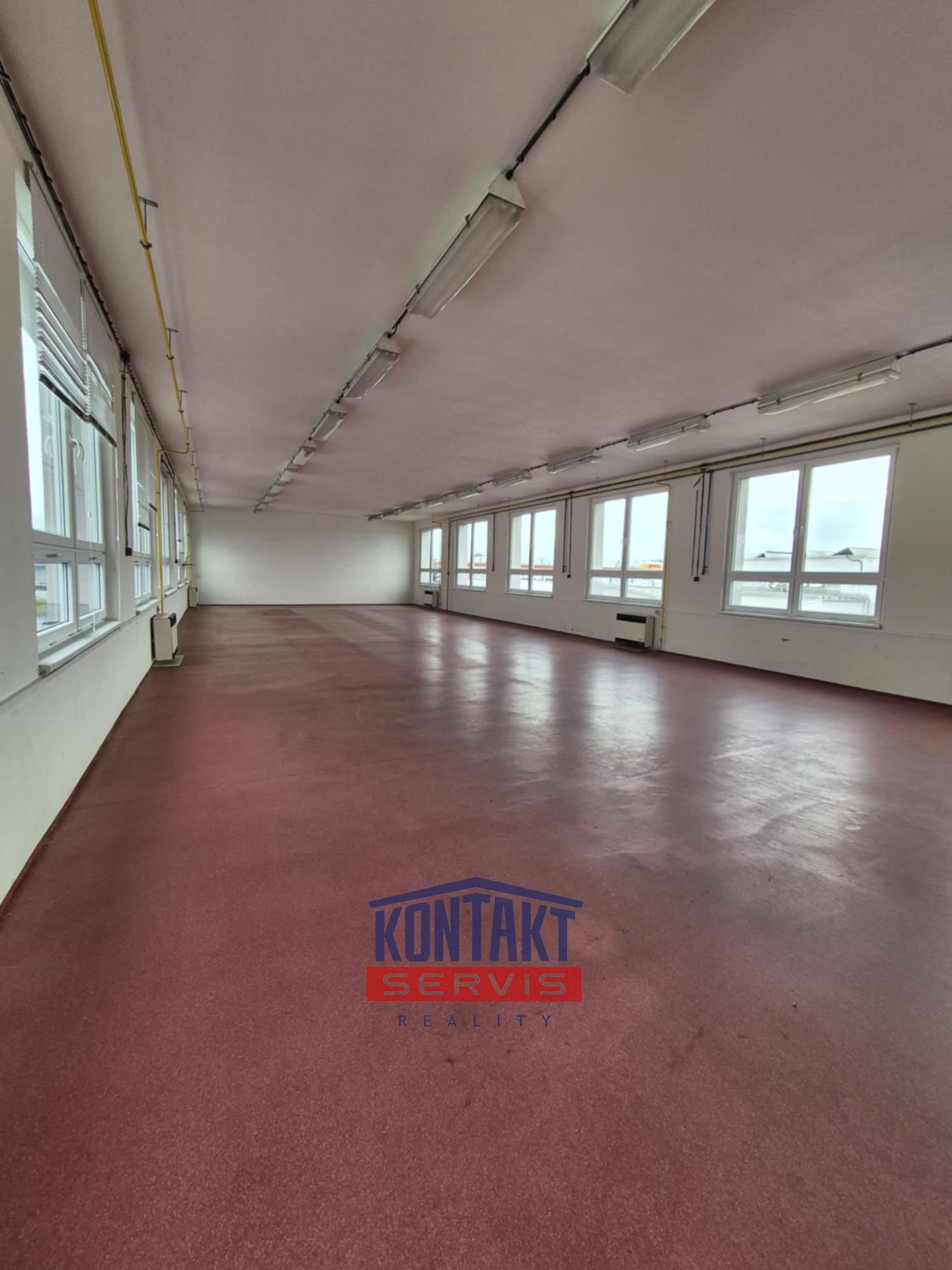 abb754c5-b7d1-4f81-8b45-27ffca233b00