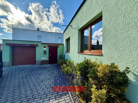 Pronájem - dům/vila, 105 m²