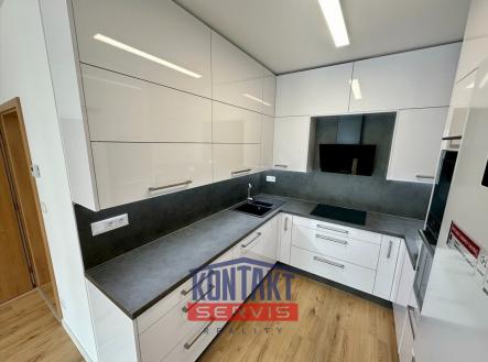 Pronájem bytu, 2+kk, 72 m²
