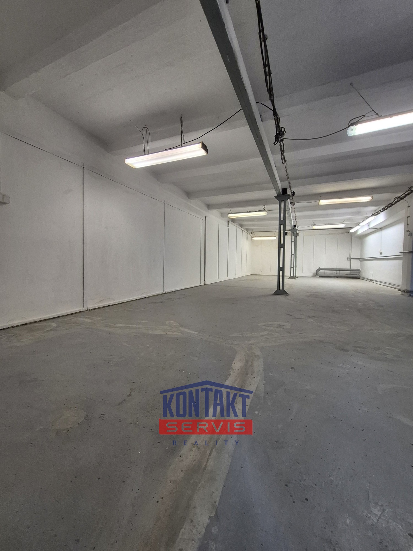 20251030_100358_resized