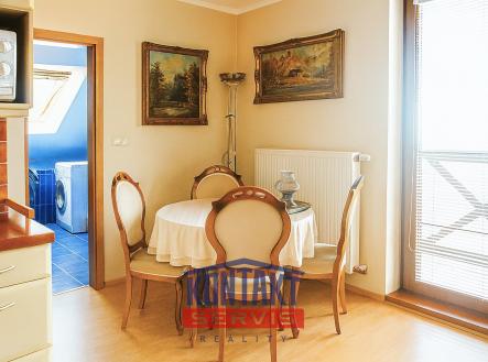 Pronájem bytu, 1+kk, 50 m²