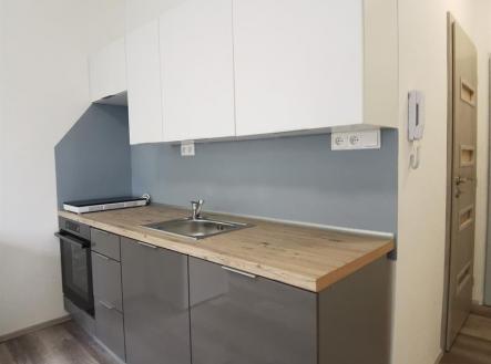 Pronájem bytu, 1+kk, 21 m²