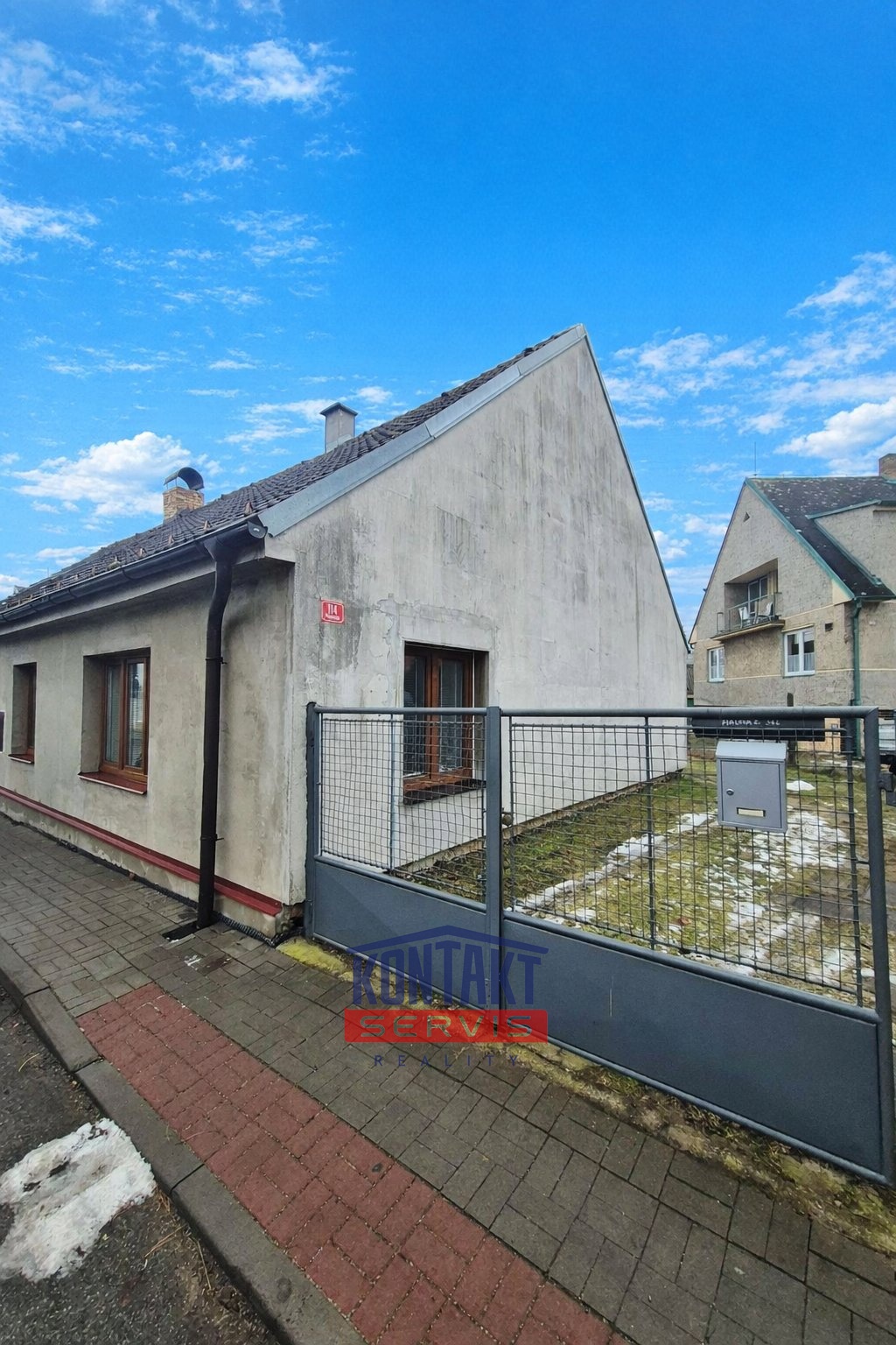 1770304986-d61497ec-25ef-4171-a828-79c276b22c54