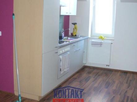 Pronájem bytu, 1+kk, 37 m²