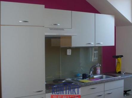 Pronájem bytu, 1+kk, 37 m²