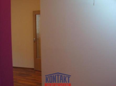 Pronájem bytu, 1+kk, 37 m²