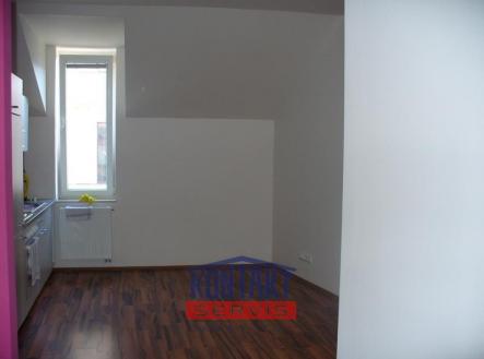 Pronájem bytu, 1+kk, 37 m²