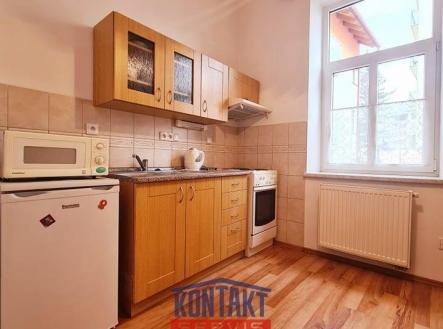 Pronájem bytu, 1+kk, 32 m²