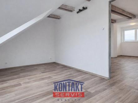 Pronájem bytu, 3+kk, 100 m²