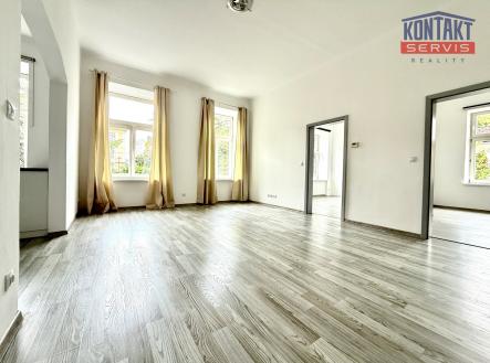 Pronájem bytu, 3+1, 90 m²