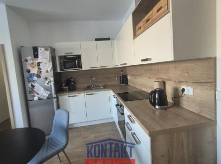 Pronájem bytu, 3+kk, 97 m²