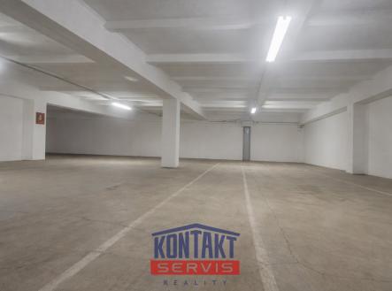 Pronájem komerčního objektu, sklad, 198 m²