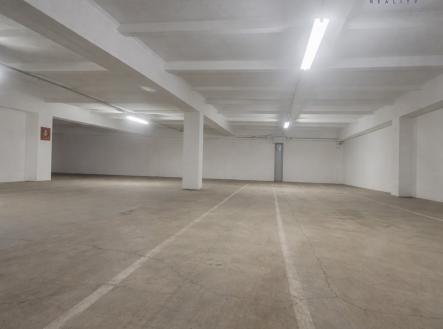 Pronájem komerčního objektu, sklad, 198 m²