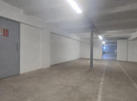 Pronájem komerčního objektu, sklad, 198 m²