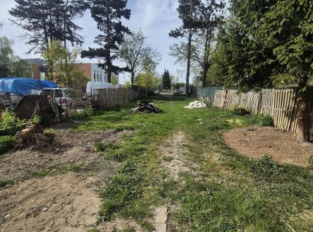 Pronájem pozemku, zahrada, 400 m²