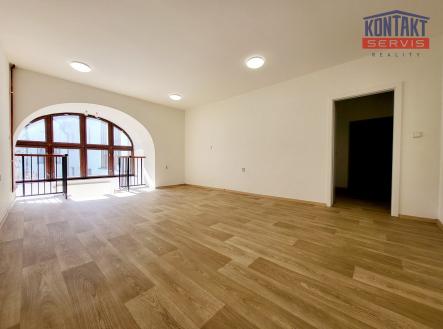 Pronájem bytu, 2+1, 86 m²