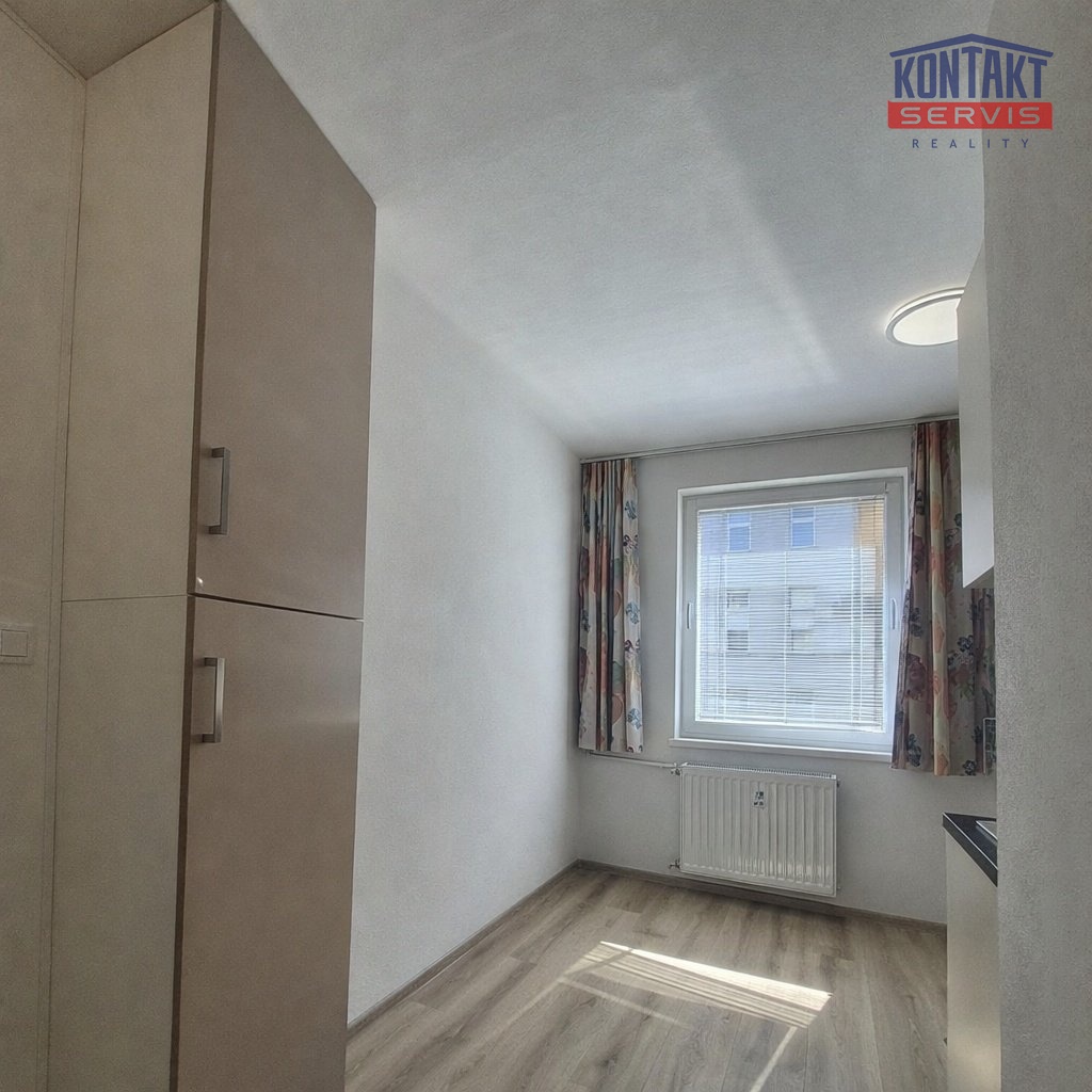 1776419716-81be3ce0-c611-438b-ad12-3428dbcf04c1