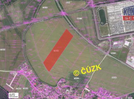 Pronájem pozemku, zemědělská půda, 32 688 m²