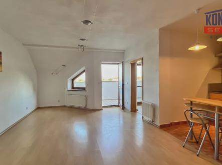 Pronájem bytu, 2+kk, 64 m²