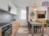 Prodej bytu, 3+kk, 118 m²