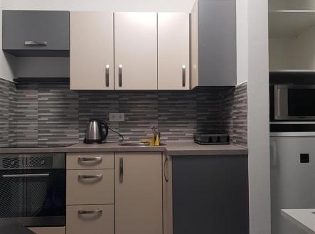 Pronájem bytu, 2+kk, 40 m²