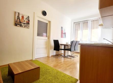 Pronájem bytu, 2+kk, 55 m²